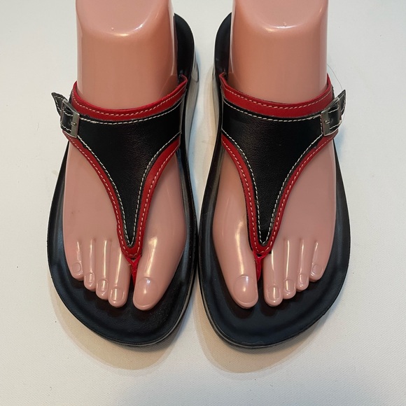 Aerosoft Shoes - Aerosoft Elegant Black and Red Women's Sandals size 38